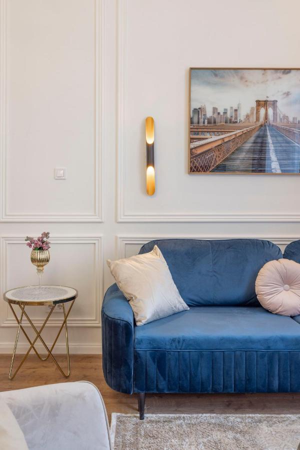 Luxurious Central Grand Home W/ 3Bedrm 2Bathrm Budapest Eksteriør bilde