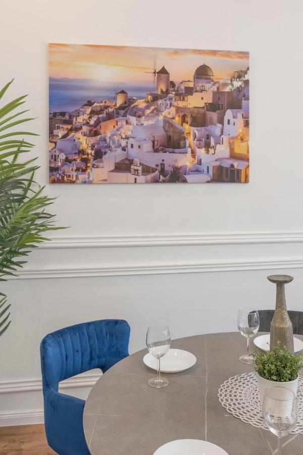 Luxurious Central Grand Home W/ 3Bedrm 2Bathrm Budapest Eksteriør bilde